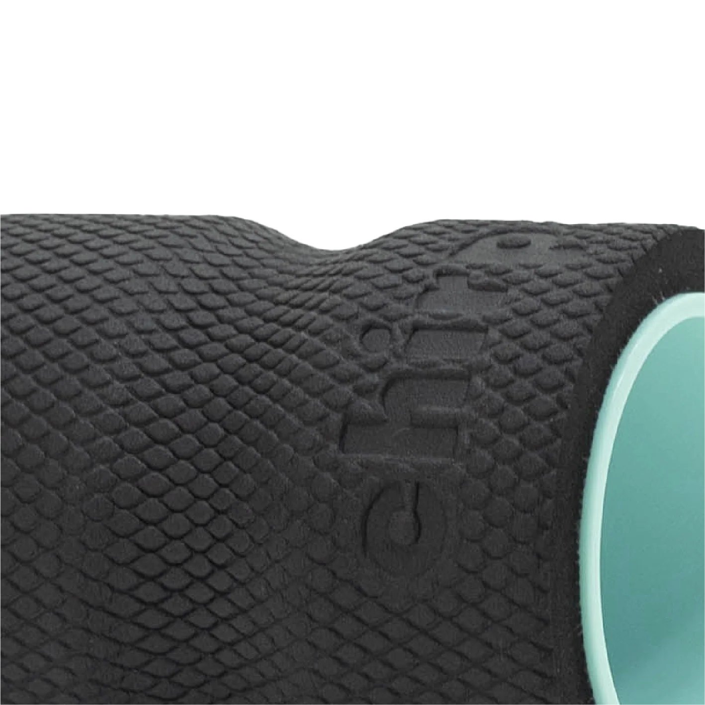 Close view of black Chirp Wheel with textured padding.